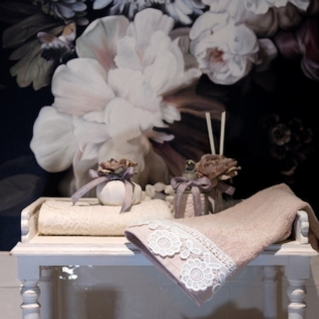 Floreal Lace