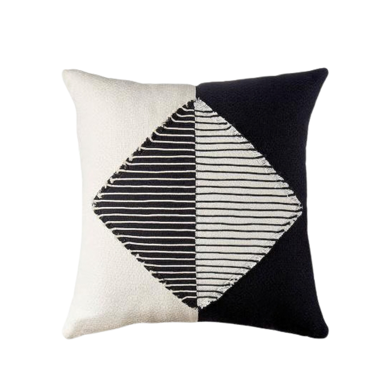 L'Oca Nera Cushion Ref. 1C189 - Tomasini Francia