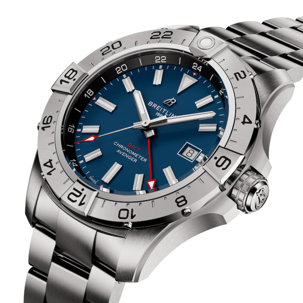 Breitling Avenger Automatic GMT 44