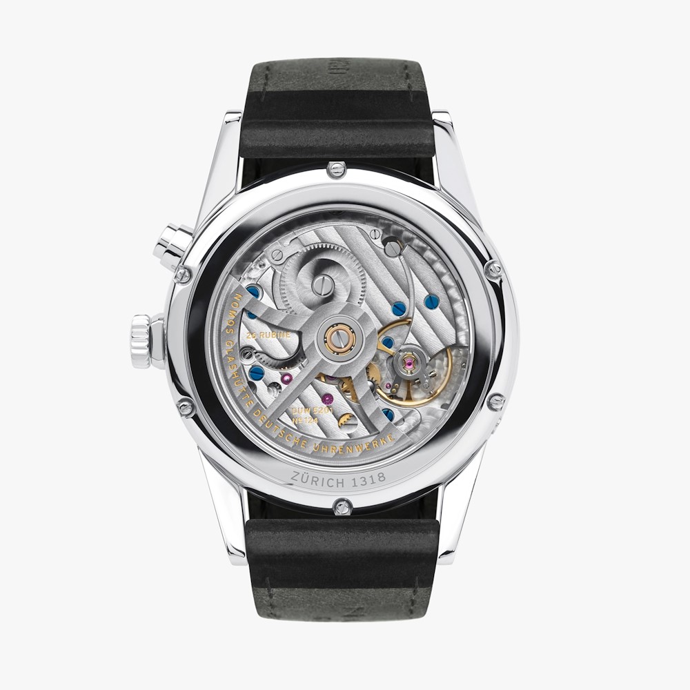 Nomos Glashütte Zürich Hours In The World