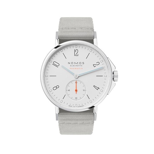 Nomos Glashütte Ahoi 560