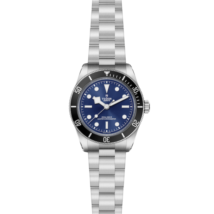 Tudor Black Bay 68
