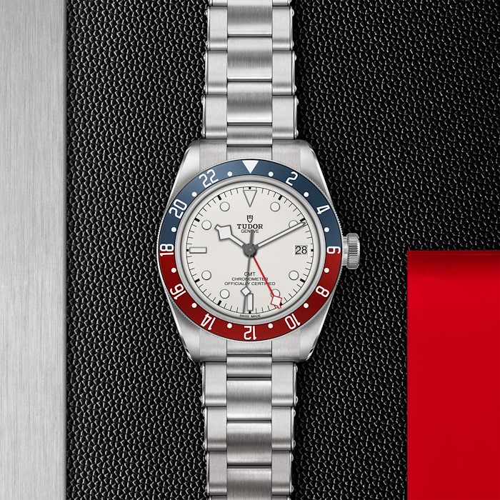 Tudor Black Bay GMT