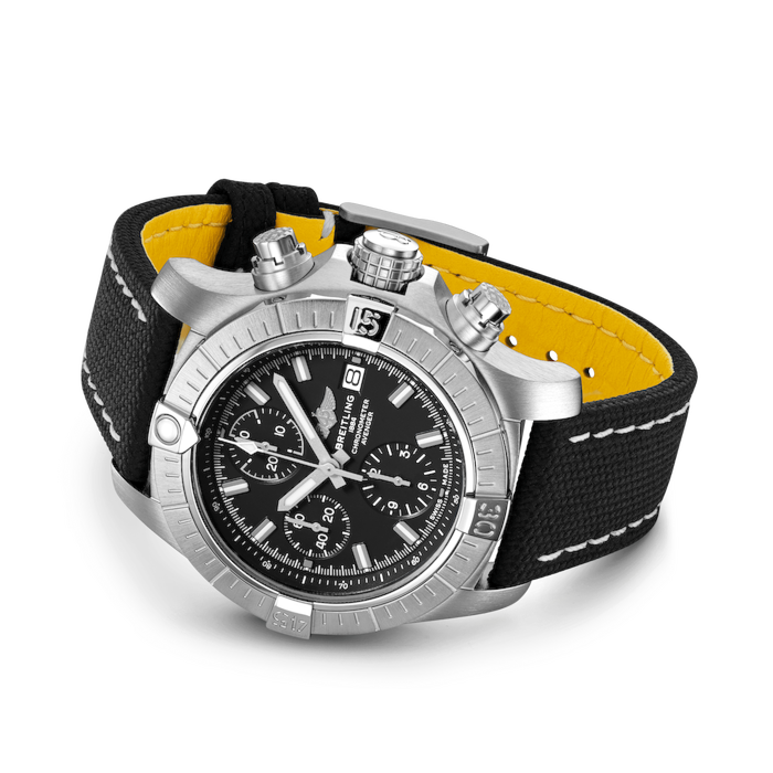 Breitling Avenger Chronograph 43