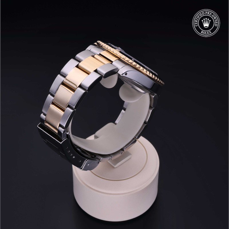 Rolex Oyster Perpetual  Submariner Date