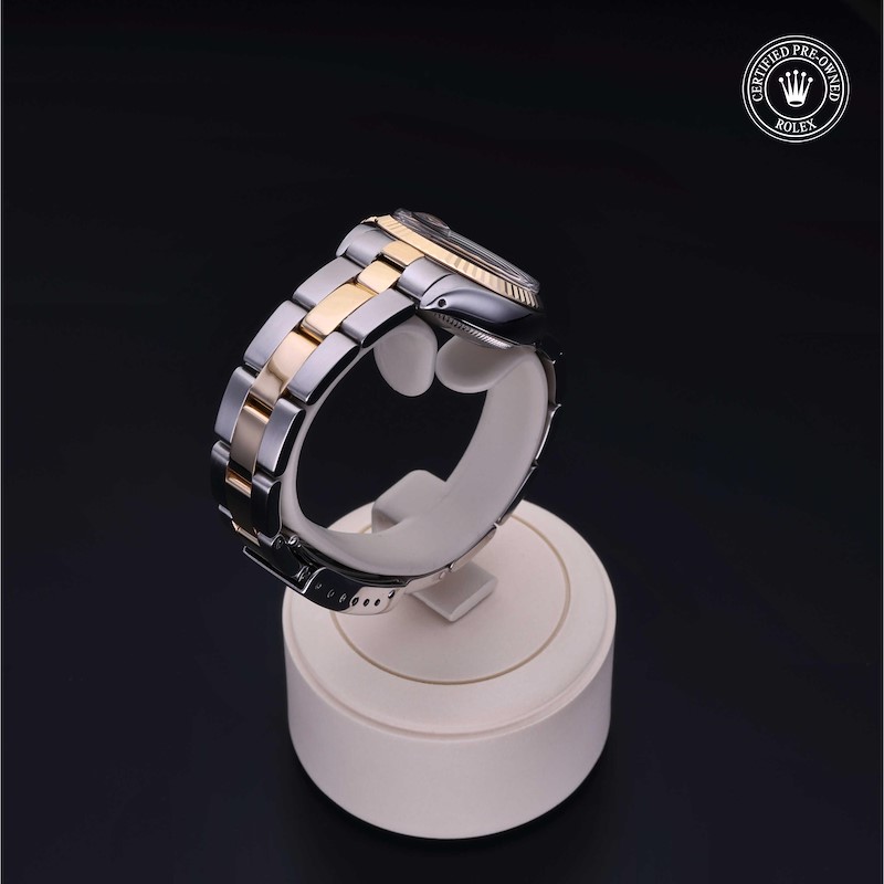 Rolex Oyster Perpetual Date