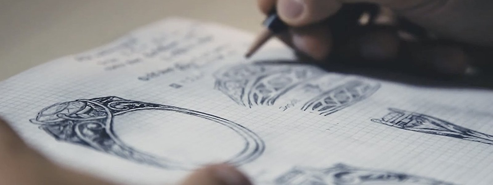 Creazione di un gioiello dal disegno, all’anello rifinito e indossato